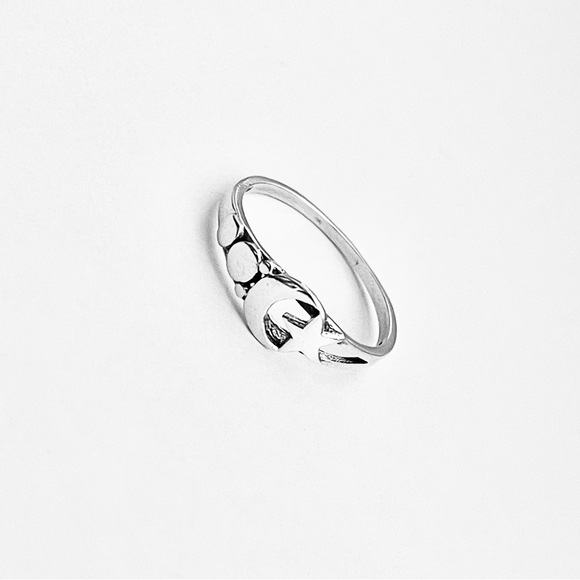 Sterling Silver Small Crescent Moon and Star Ring with Dots, Celestial Rings - Picture 3 of 12